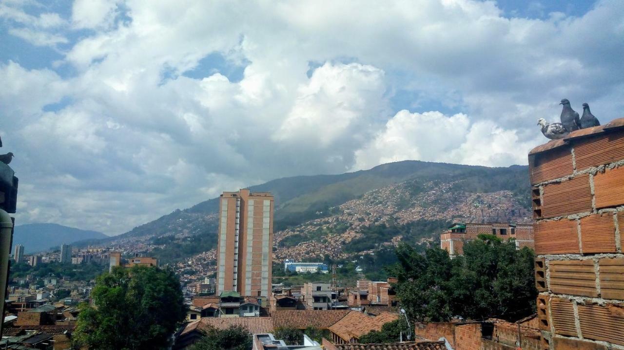 Habitacion Cerca Al Centro Medellín Exteriör bild