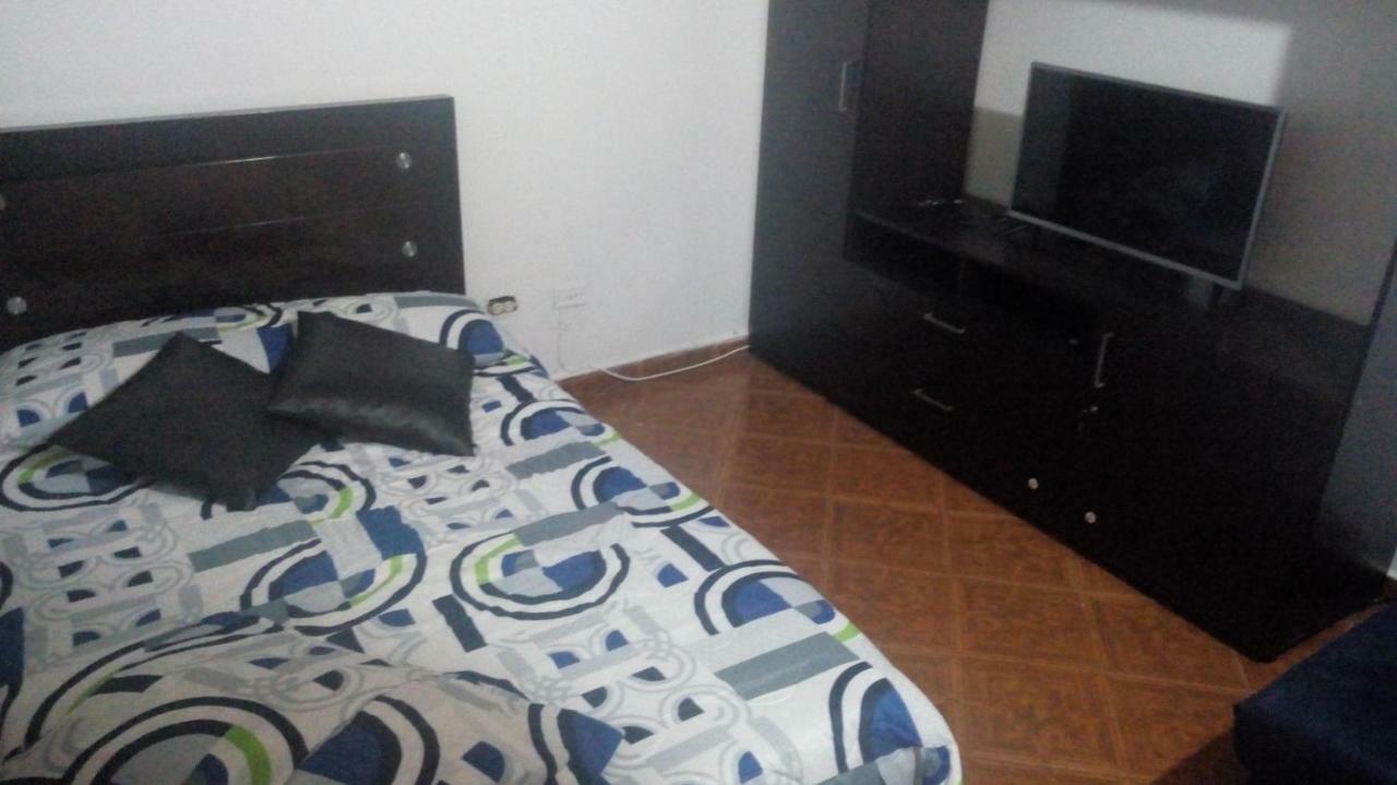 Habitacion Cerca Al Centro Medellín Exteriör bild